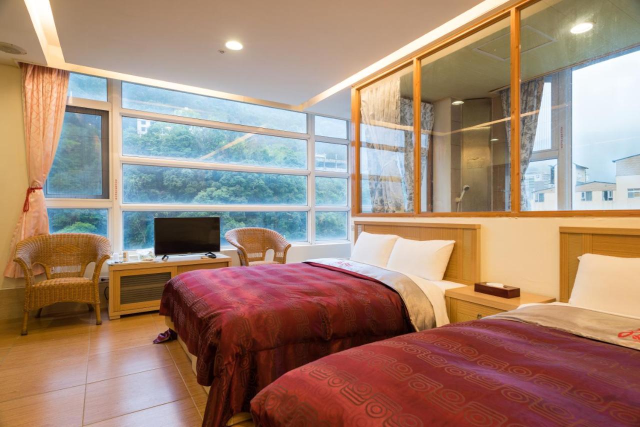 Crystal Hotel Renai Exterior photo