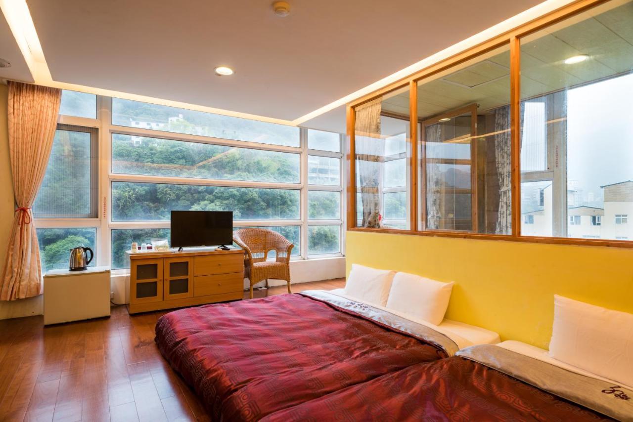 Crystal Hotel Renai Exterior photo